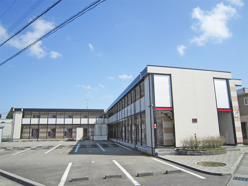 砺波市杉木 月極駐車場